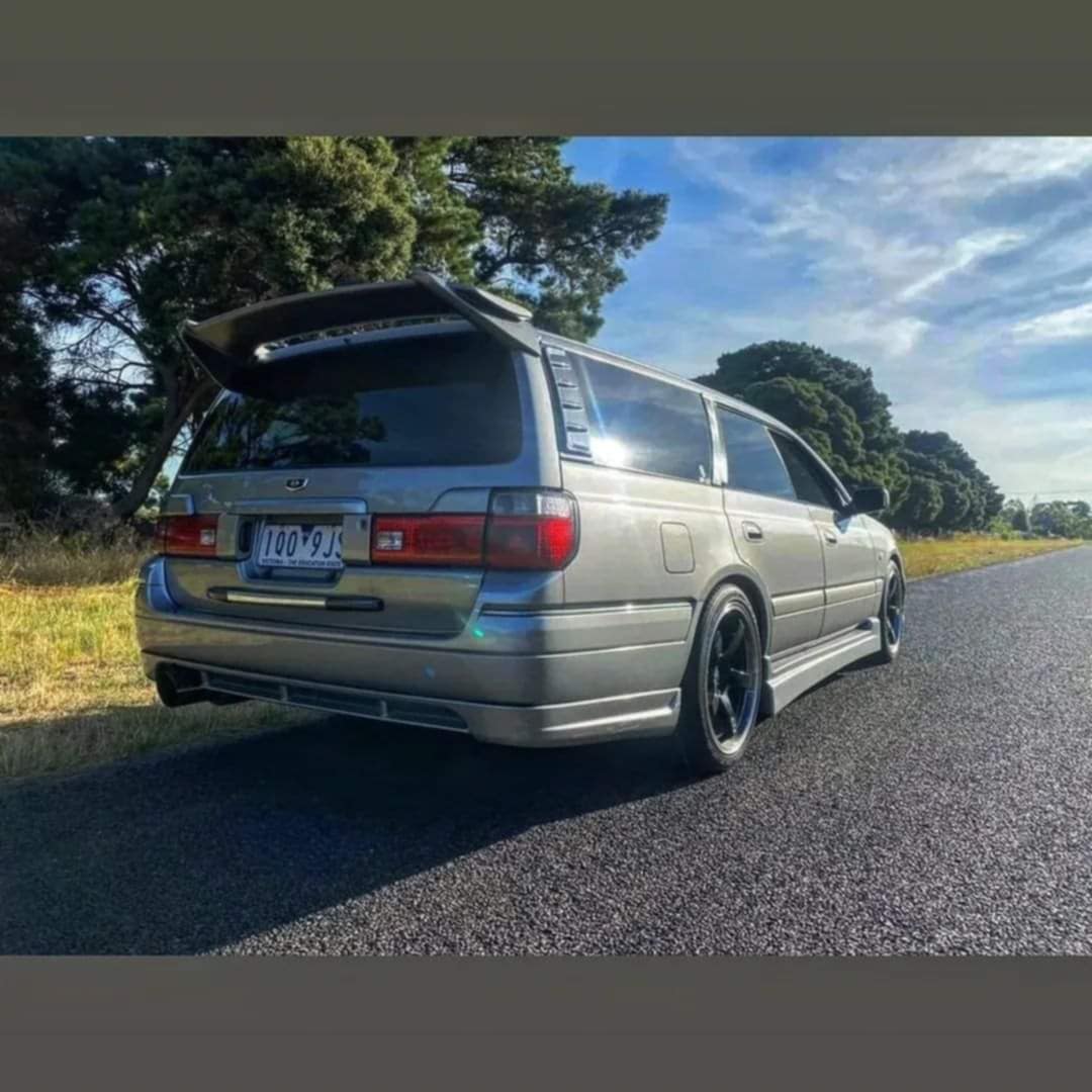 Nissan Stagea DayZ Upper Tail Light Covers