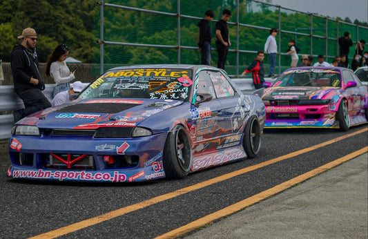 ' Nissan Skyline R32 Sedan - Rain Guards